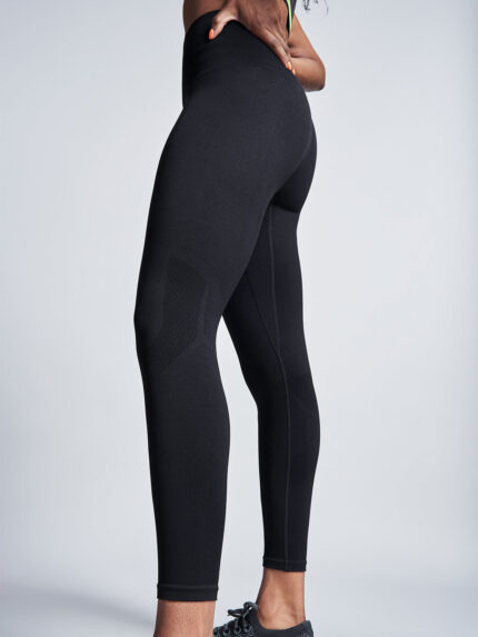 STREAMLINE 7/8 Legging Black